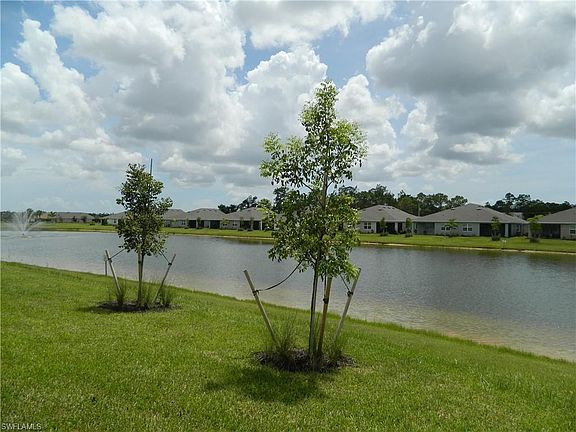 3rd image of 20636 Plumwood Loop