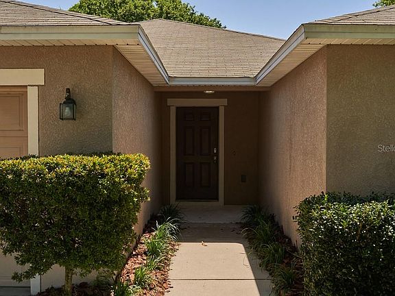 4th image of 11163 Running Pine Dr