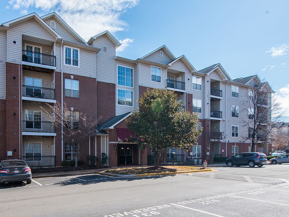 1st image of 1581 Spring Gate Dr Unit 5208