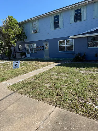 516 Phoenix Ave #5 Photo 1