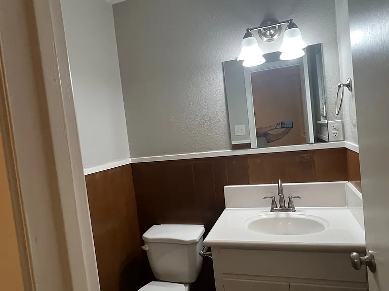 5048 Inwood Dr — Photo 19