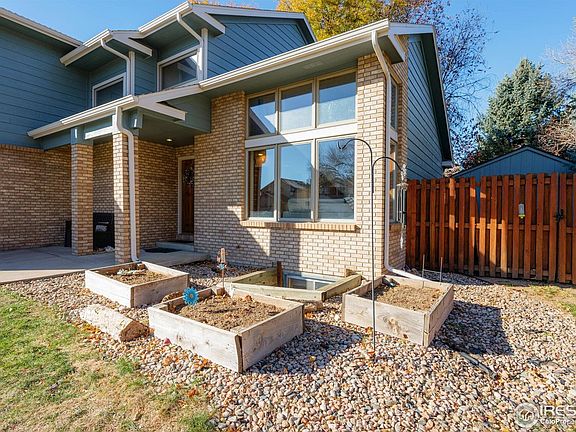 3rd image of 4407 San Remo Cir