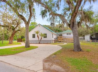 5447 S Boulevard Dr, Homosassa, FL 34448