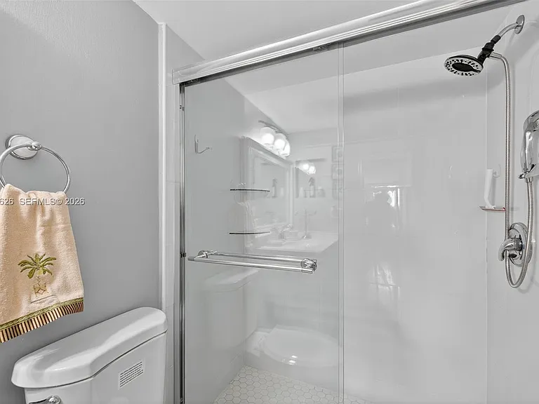 8900 Washington Blvd #410 — Photo 12