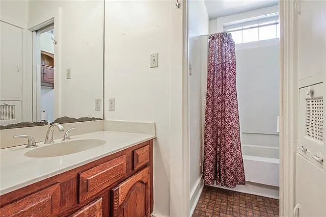 1026 Dumaine St #3A — Photo 10