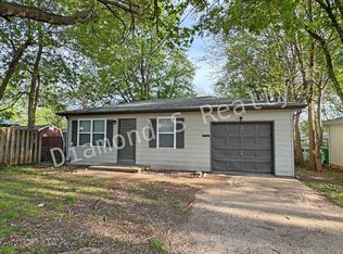 3057 W Harrison St, Springfield, MO 65802