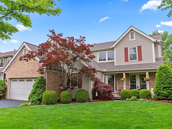 2nd image of 2556 Cowall Dr