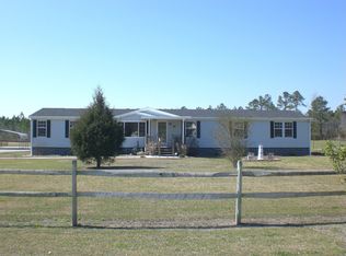 7003 Daphane Dr, Loris, SC 29569