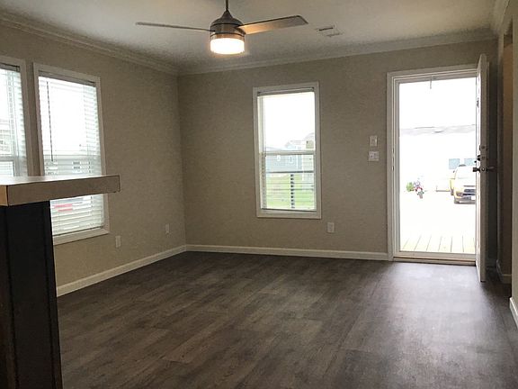 2nd image of 289 Silver Peak Dr #350