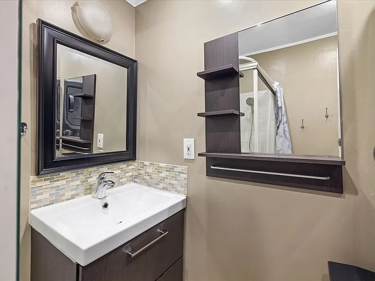 883 Harrison Ave #2 — Photo 7