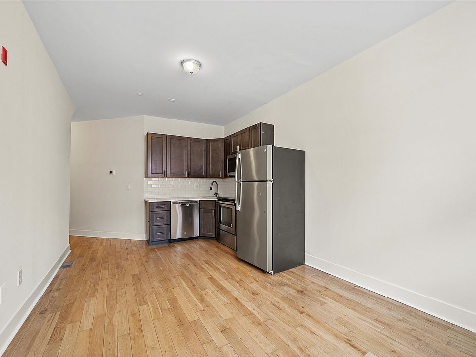 1st image of 2031 N Carlisle St Unit A