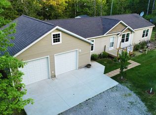 7804 Kauffman Blvd, Presque Isle, MI 49777