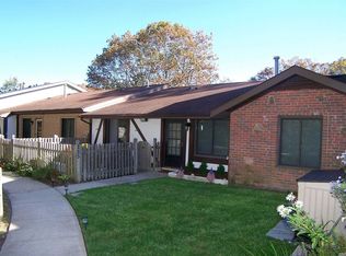 285 Brettonwoods Dr, Coram, NY
