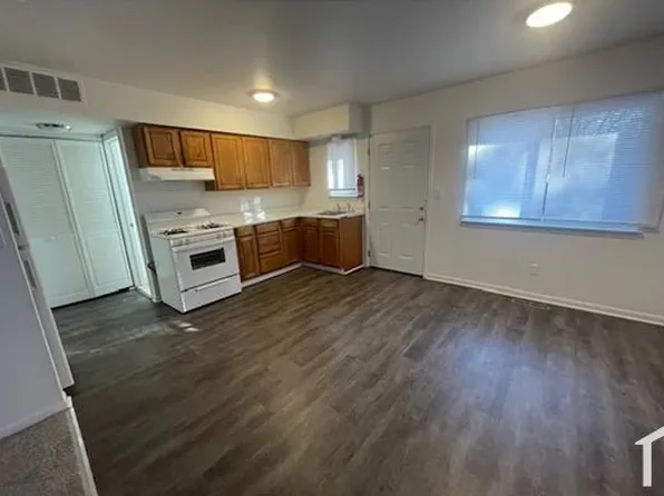 117 Cherry Ct #117, Ypsilanti, MI 48198