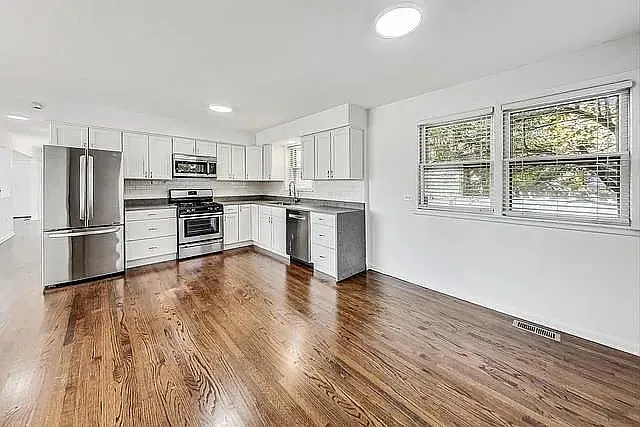 1108 Fortuna Ave #1 — Photo 16
