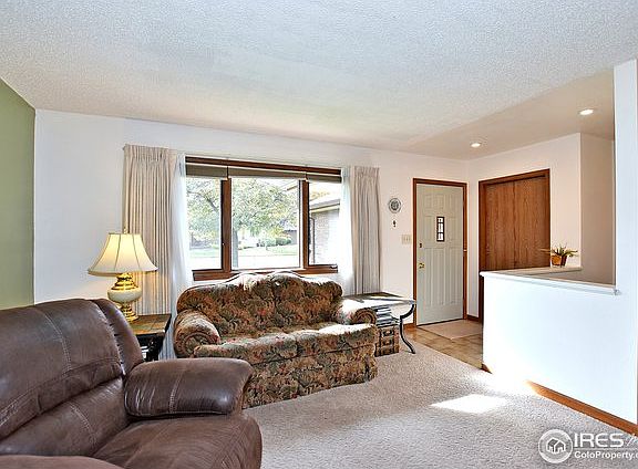 5th image of 1125 Huckleberry Ln