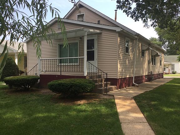 2nd image of 430 W 1st South St