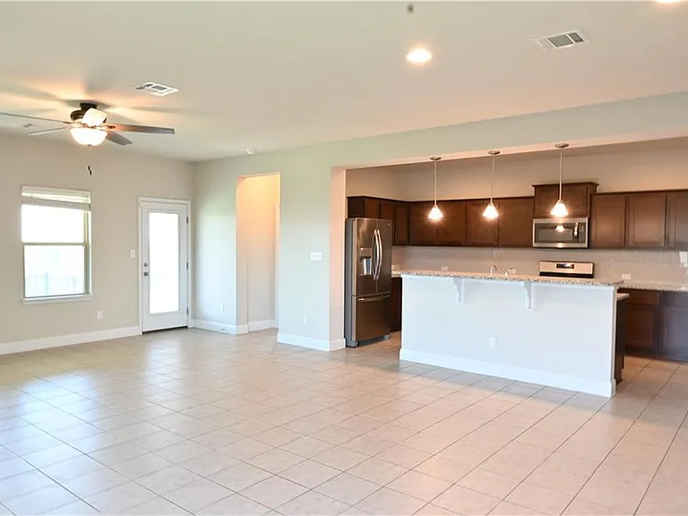 124 Gray Wolf Dr — Photo 12