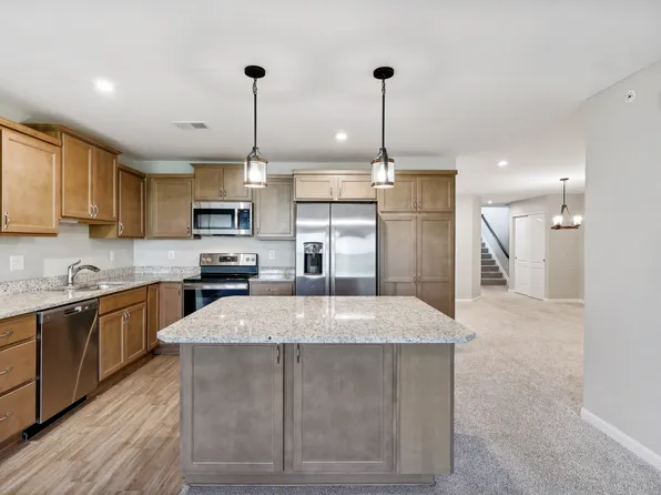 4341 Value Springs Dr, Cincinnati, OH 45245