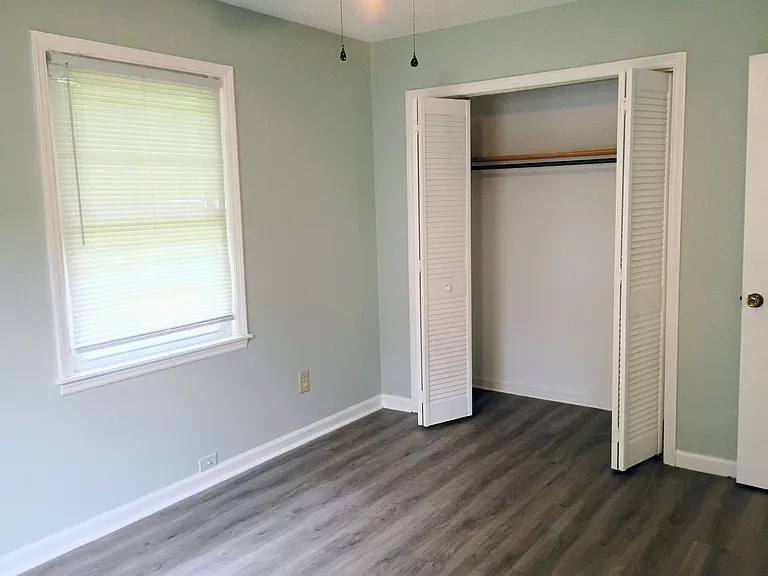 219 Judith Dr — Photo 10