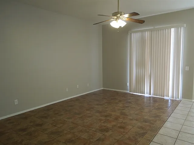 12717 W Earll Dr — Photo 4