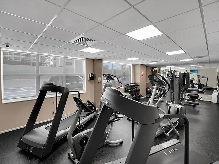 3550 Galt Ocean Dr #2003 — Photo 30