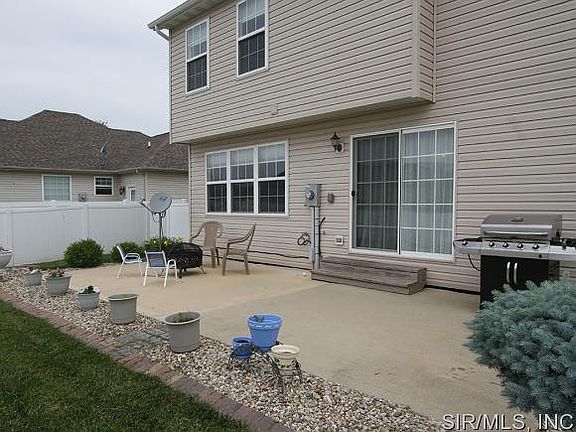 2nd image of 324 Aberdeen Dr