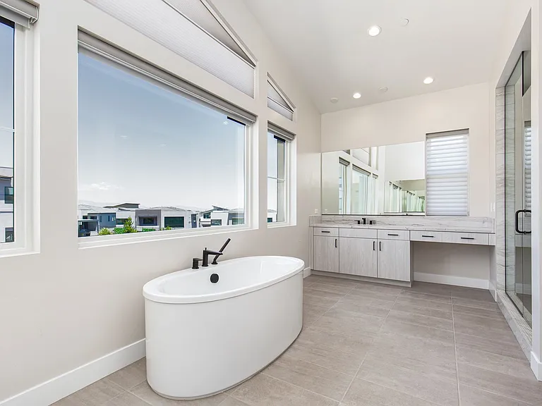 10797 Canyon Bloom Dr — Photo 42