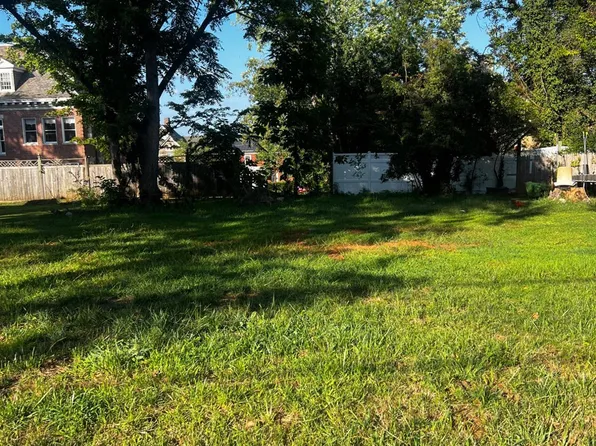 1106 Jackson St, Lynchburg, VA 24504
