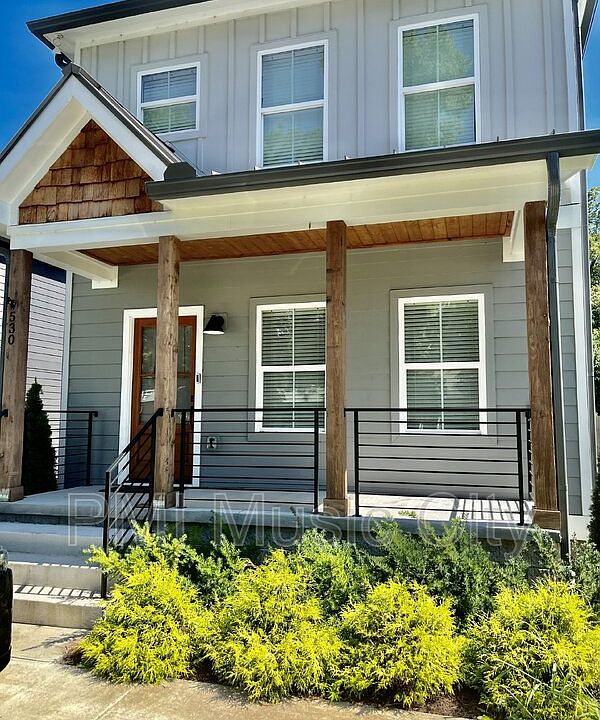 1st image of 530 Meade Ave