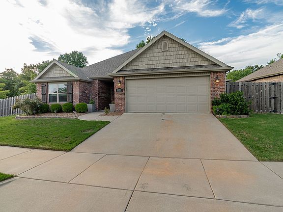 2nd image of 3558 W Foxtail Lily Ln