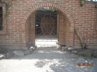 2570 E Ross Pl, Tucson, AZ 85716