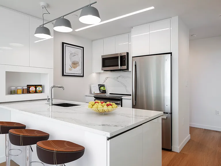 4650 Broadway #1603 — Photo 3
