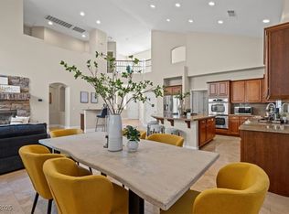 858 La Sconsa Dr, Las Vegas, NV 89138