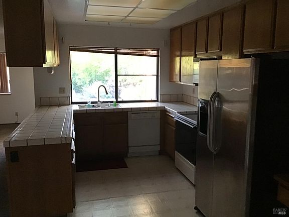 5th image of 3280 Mustang Circle