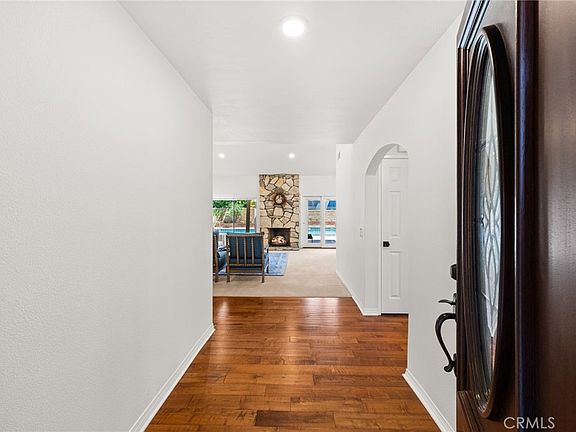 3rd image of 158 Bluegrass St