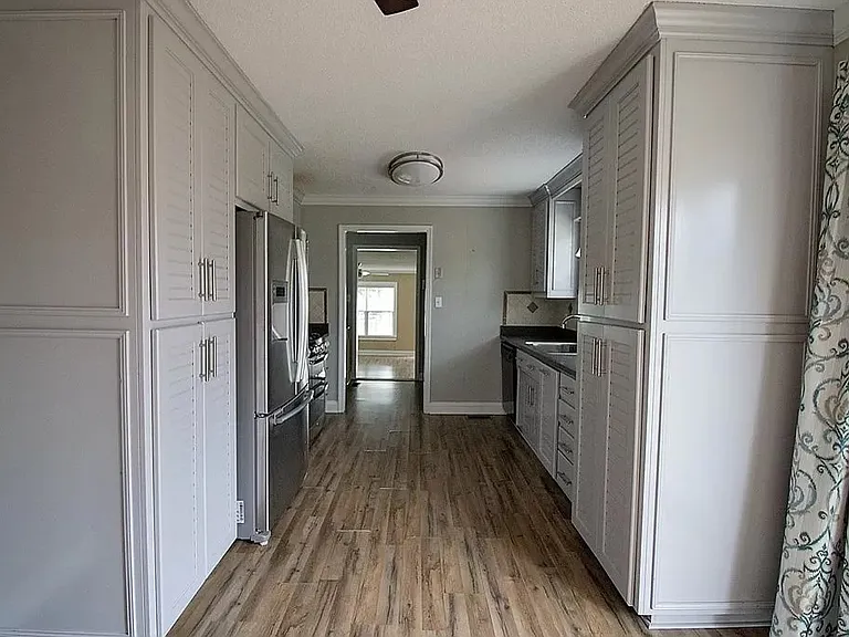3708 Black Gum Dr — Photo 4