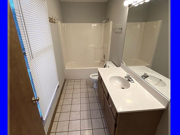 3rd image of 1290 Milligan Hwy #17