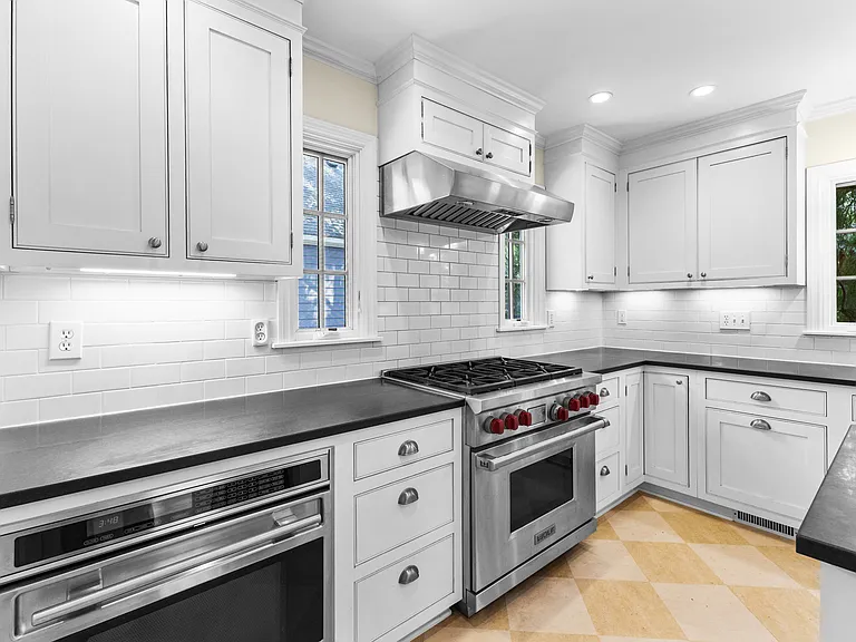 123 W Clearview Ave — Photo 21