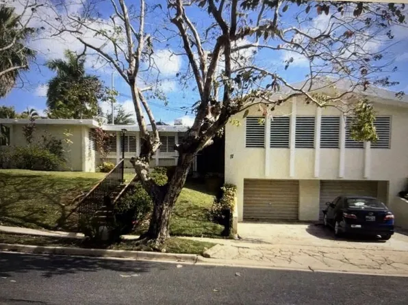 116 Calle Reina Margarita, Guaynabo, PR 00969
