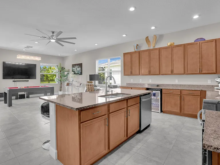 15866 Orchard Dr — Photo 38
