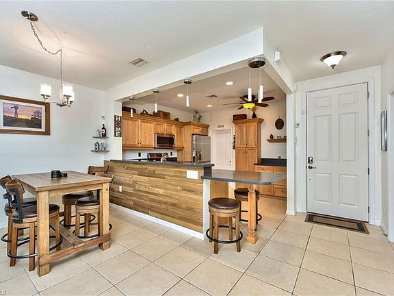 4th image of 3270 Antica St