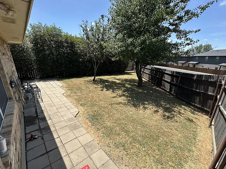805 N Washington St #D — Photo 13