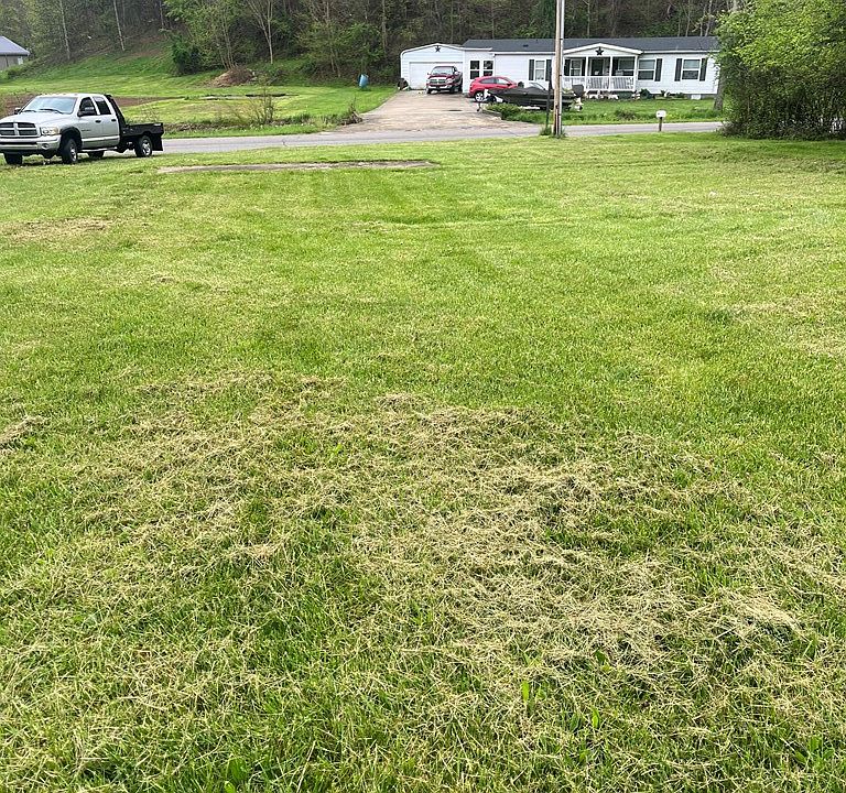 2nd image of 1855 Greenbriar Rd