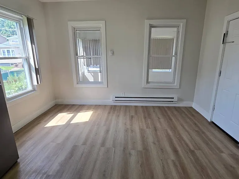 49-51 Rosehill Pl #1 — Photo 5