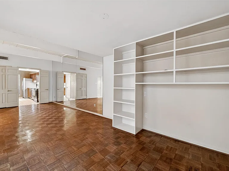 5338 Brownway St #B19 — Photo 30
