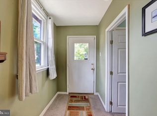 224 Walling Pl, Middletown, NJ 07748