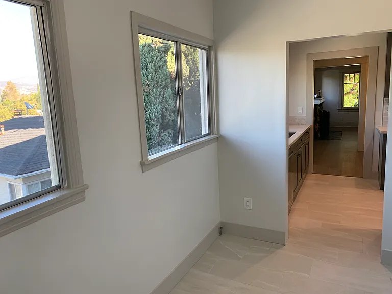 1293 Boynton St — Photo 13