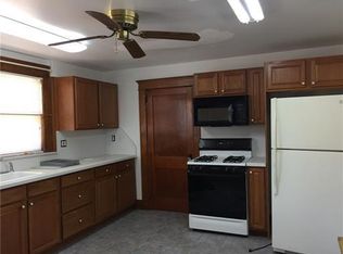 125 Pershing Ave, Carteret, NJ