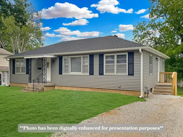 704 Park St, Carrollton, MO 64633